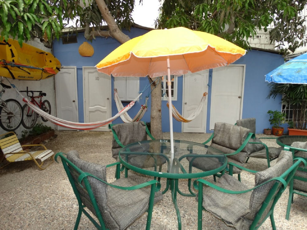 Chescos Hotel Salinas  Exterior foto